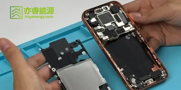 iPhone17 teardown diagram