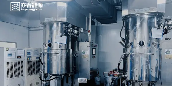 Lithium battery positive electrode batching workshop